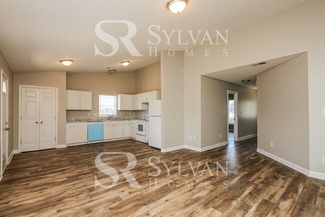 Building Photo - Living where You Love is Good for your Heart!