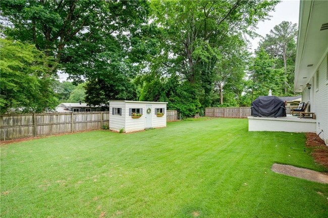 Foto del edificio - Beautifully Updated 3/2 Ranch w/ Fully Fen...