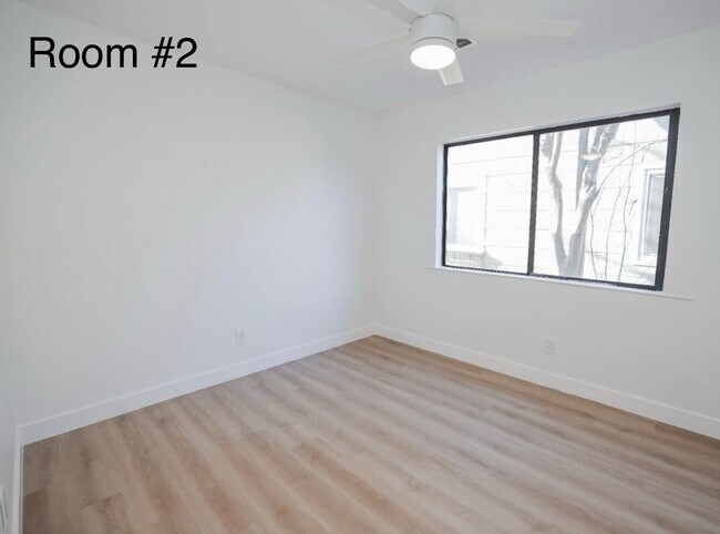 Foto del edificio - 5331 Bradford Dr