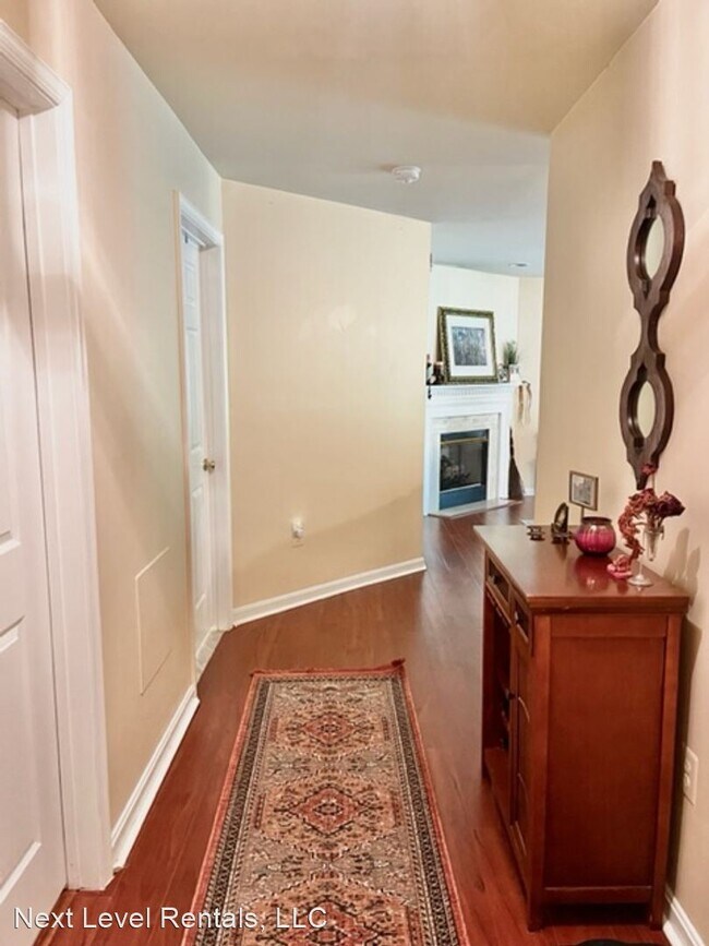 Building Photo - 2 br, 2 bath House - 11820 Eton Manor Driv...