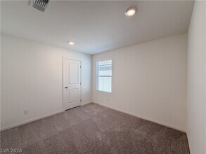 Building Photo - 6972 Dandelion Pk Ave