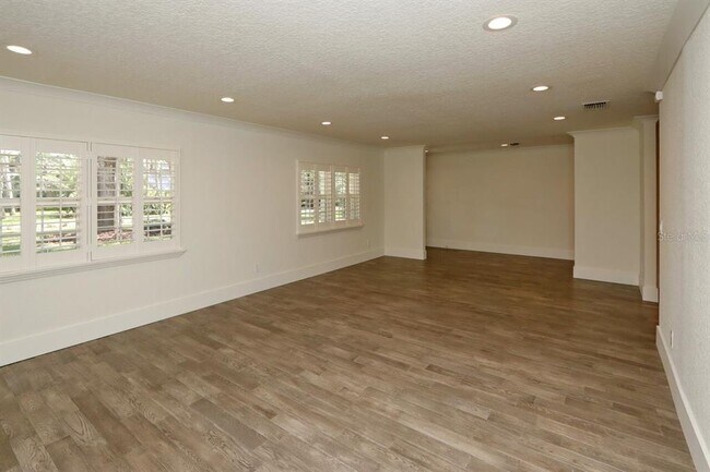 Foto del edificio - 4307 W Roland St