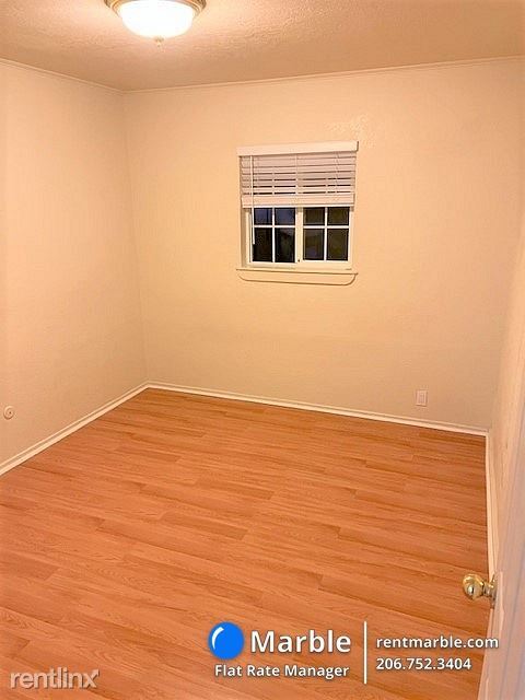 Foto del edificio - 1 br, 1 bath House - 2560 Alma Ave Apt A