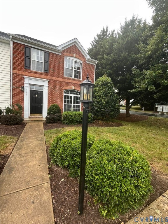 Foto del edificio - 11401 Friars Walk Ct