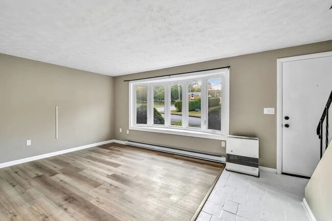 Living room - 375 Bridgton Rd