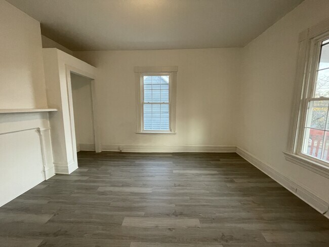 Foto del edificio - 852 Brook St