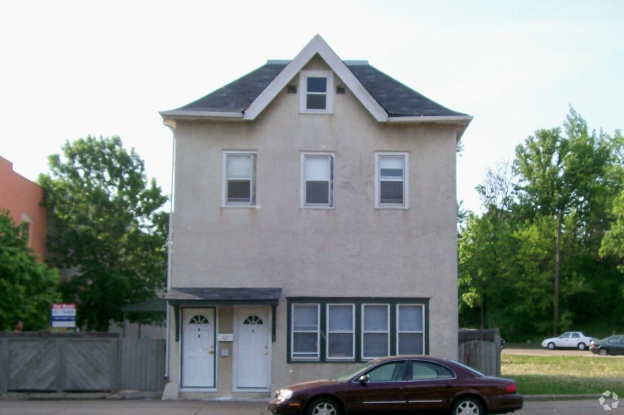 Building Photo - 661 Payne Ave