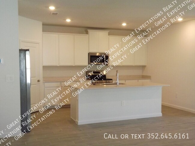 Foto del edificio - 6578 SW 89th Loop