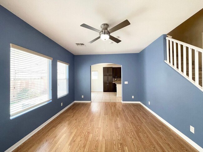 Building Photo - 6575 Gertrude Ct