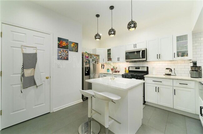 Photo - 220 Renaissance Pkwy NE Apartment