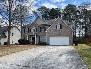 Building Photo - 3511 Mackenzie Dr