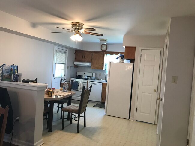 Cocina - 410 Avenue E