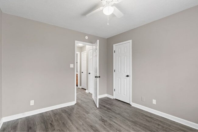 Building Photo - 106 Darnell Pl