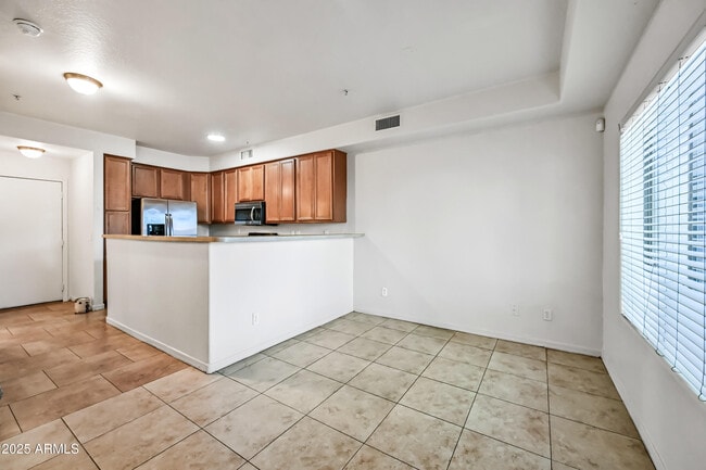Foto del edificio - 4608 W Maryland Ave