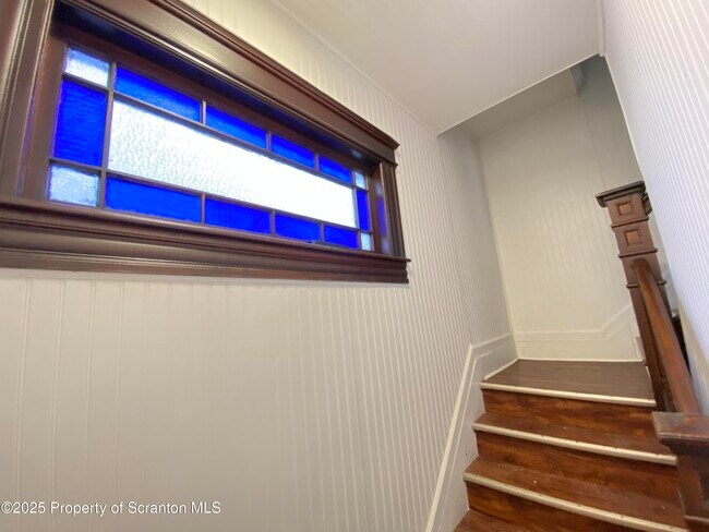Foto del edificio - 308 N Irving Ave