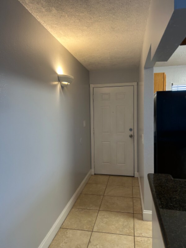 Building Photo - 701 N Indian River Dr