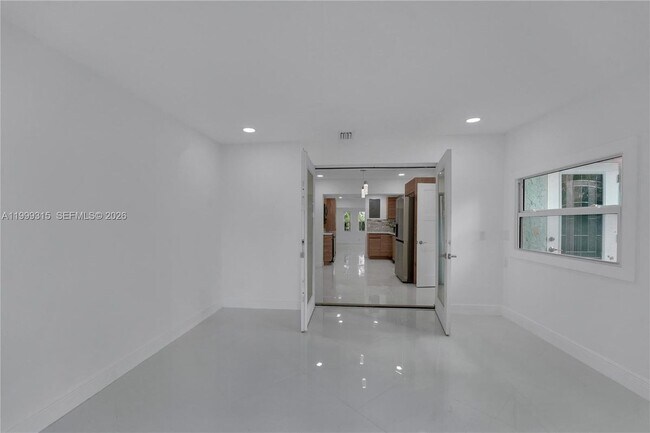 Foto del edificio - 1137 SW 8th Ave