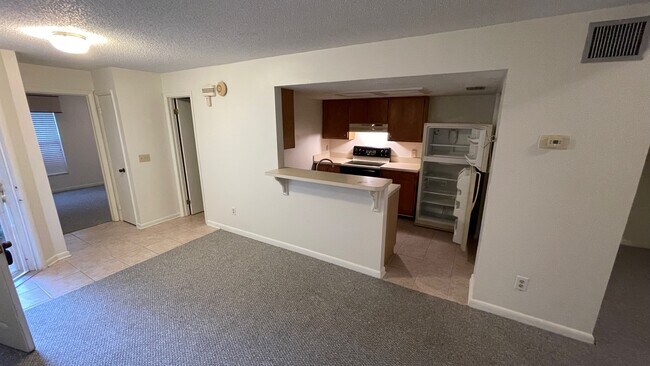 Foto del edificio - 5611 Colony Pine Cir