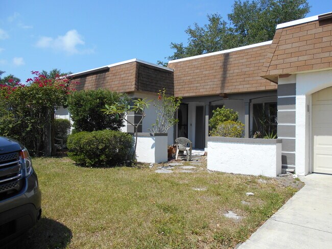 Newly painted - 3635 Springfield Dr