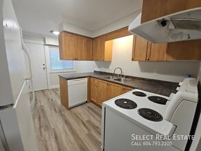 Building Photo - 9705 McNaught Rd