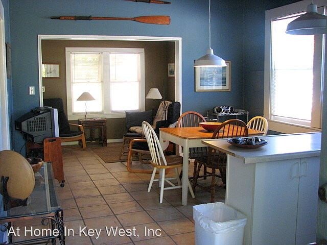 Building Photo - 2 br, 1 bath House - 1209 Royal St