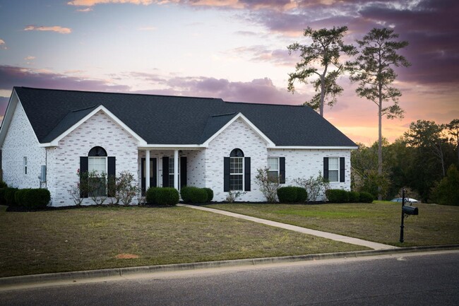 Foto del edificio - Fountain Crest Subdivision!