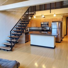 Building Photo - 300 Tijeras Ave NE