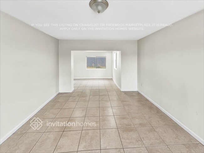 Building Photo - 2630 NW 83rd Ave