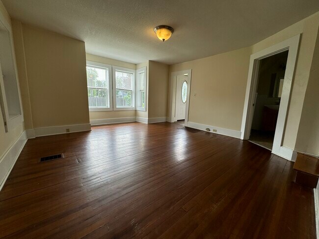 Foto del edificio - 28 School St