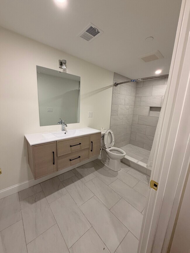 Foto del edificio - 12 Rowena St