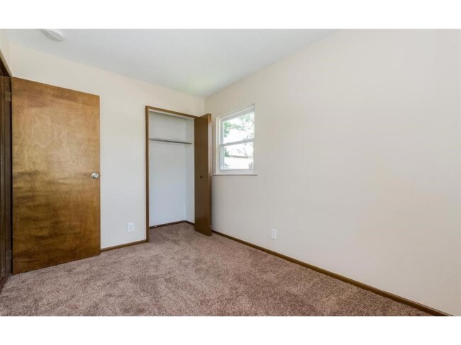 Building Photo - 6041 Underwood Ave SW