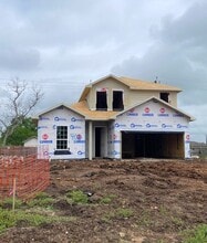 Building Photo - 403 Magnolia Ln