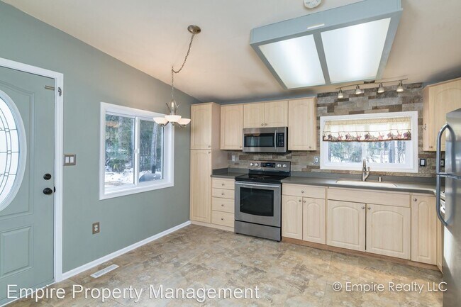 Building Photo - 3 br, 2 bath House - 2422 Bradway Road