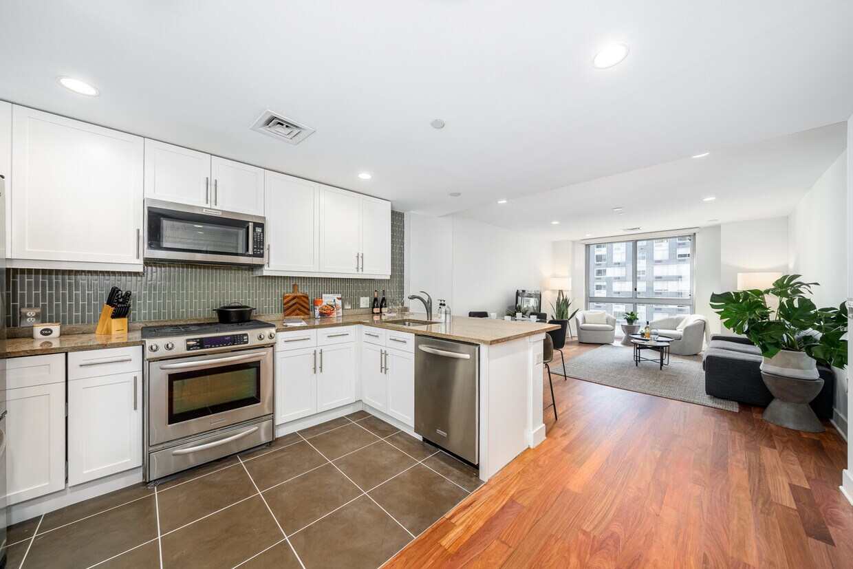 201 Marin Blvd Unit 717, Jersey City, NJ 07302 Condo for Rent in