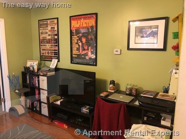 Building Photo - 9 Lowell Terrace