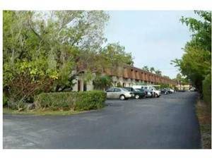 Foto del edificio - 15389 S Dixie Hwy