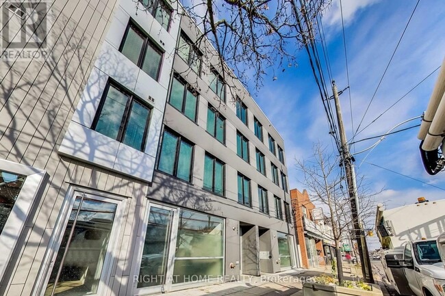 Building Photo - 1602 Queen St E