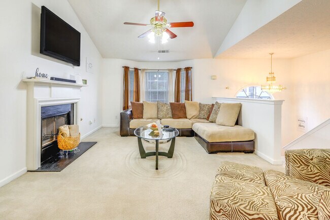 Foto del edificio - 10709 Barberry Dr