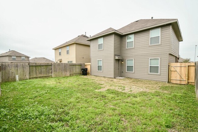Building Photo - 5610 Long Arbor Ln