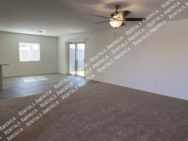 Building Photo - 2569 N Agave Ln