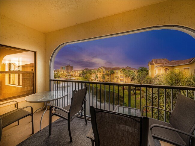 Foto del edificio - 200 Uno Lago Dr