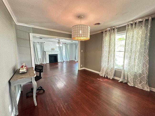 Foto del edificio - Spacious 2 Bedroom