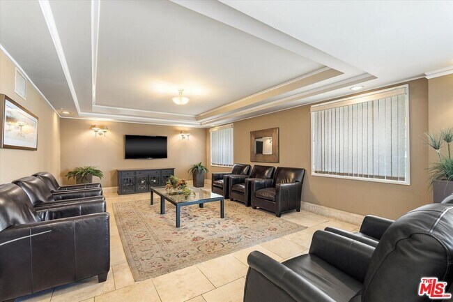 Foto del edificio - 620 S Gramercy Pl