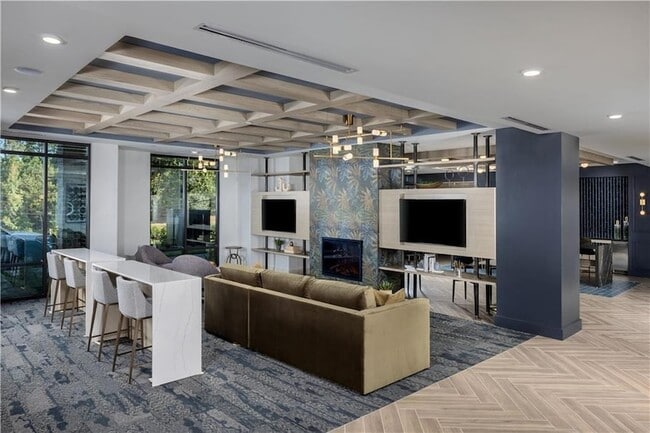 Building Photo - 3108 McGinnis Ferry Rd