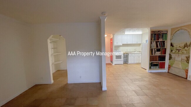 Foto del edificio - Marchbanks PRIME location. 1 bedroom/studi...