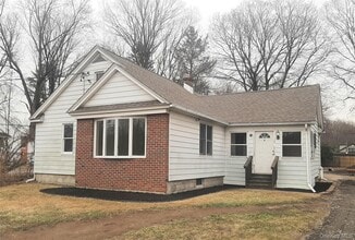 Building Photo - 1288 NY-9G