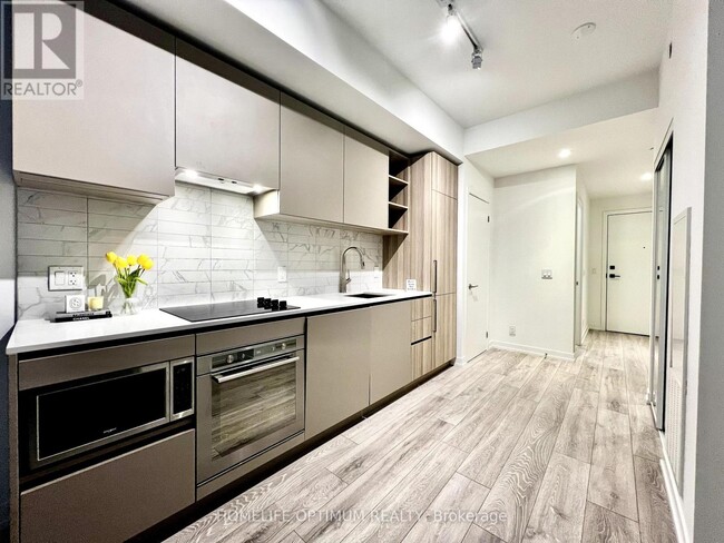 Photo du bâtiment - 55-355 Mercer St