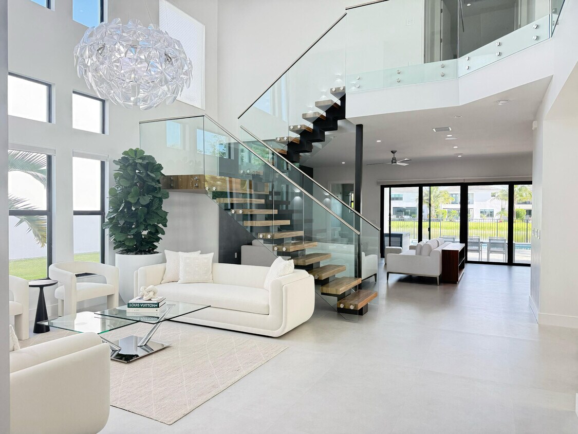 Foto principal - 8598 Apple Falls Ln