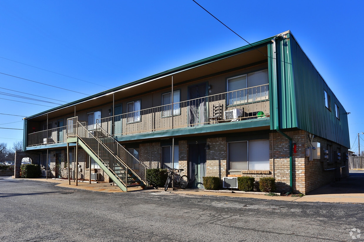Hayden Place - Hayden Place Apartments