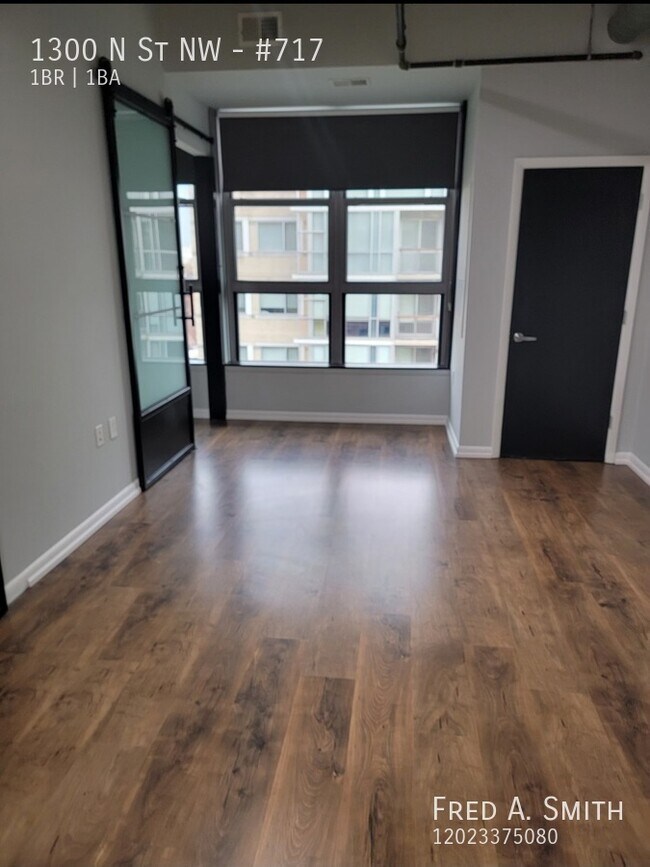 Foto del edificio - 1300 N St NW